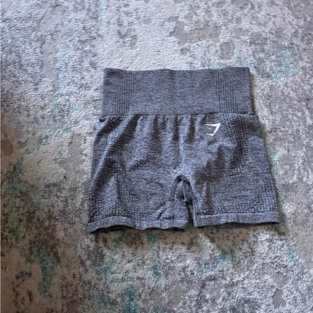 Gymshark Gray High-Waisted Athletic Shorts/biker shorts